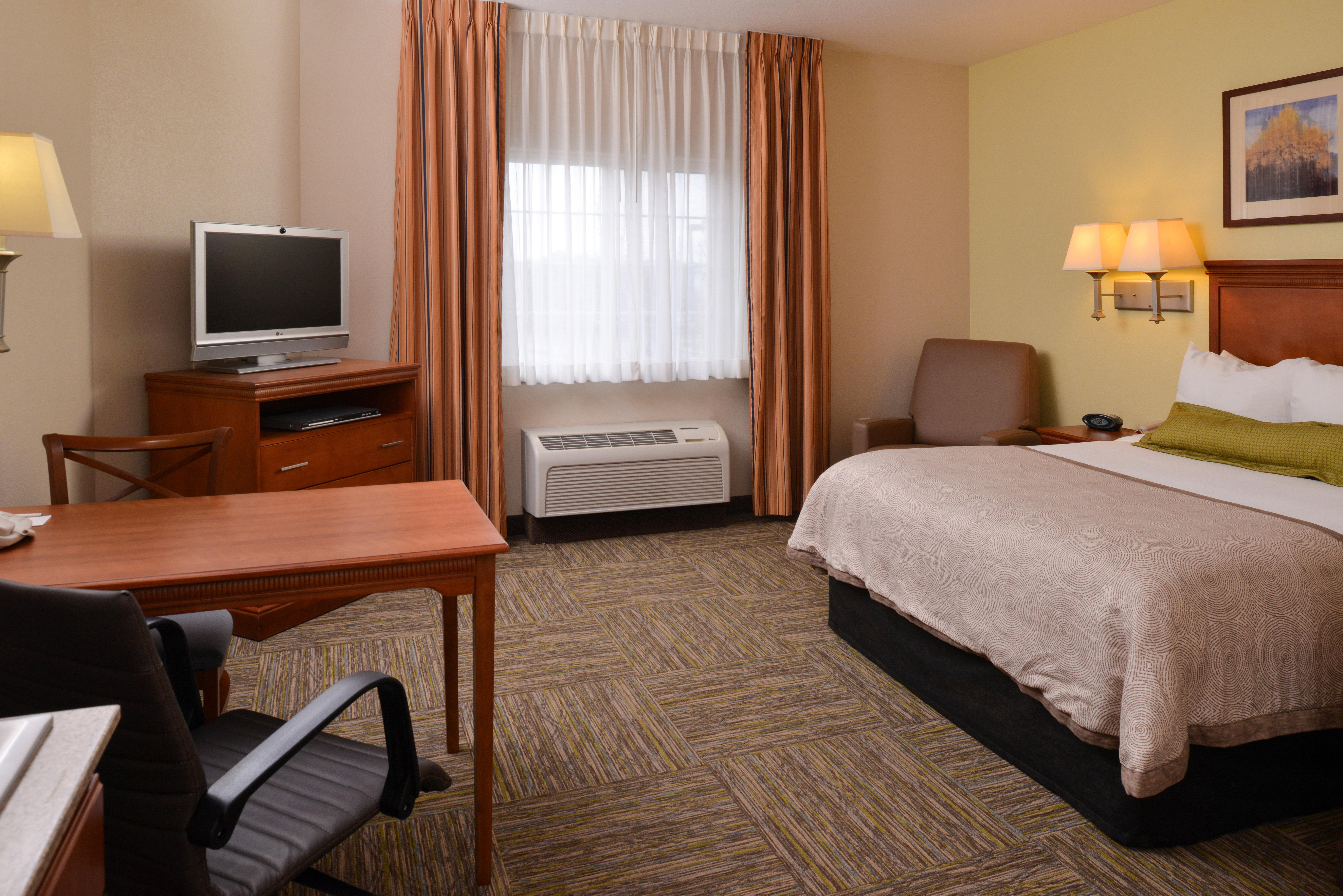 Candlewood Suites Boise - Towne Square By Ihg Extérieur photo