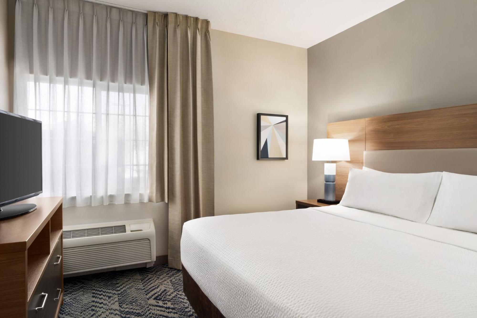 Candlewood Suites Boise - Towne Square By Ihg Extérieur photo